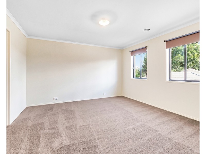 13 Brookville Court, Narre Warren South VIC 3805