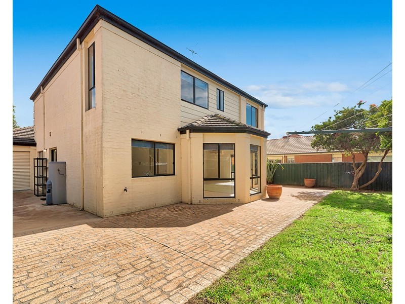 13 Brookville Court, Narre Warren South VIC 3805