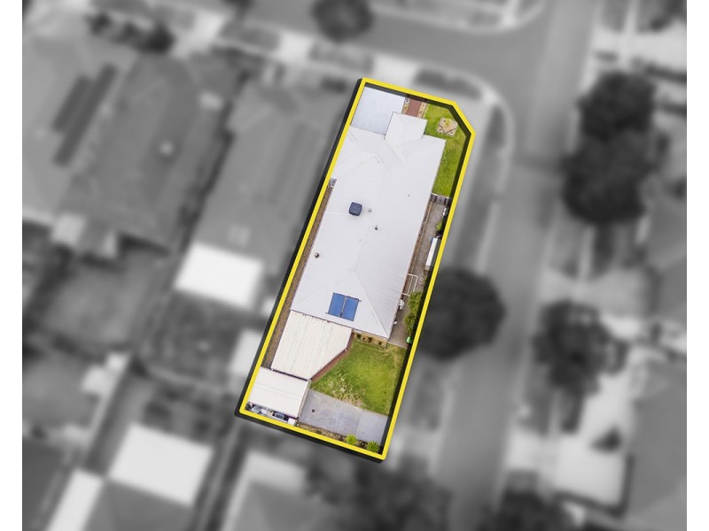 2 Bradshaw Way, Cranbourne East VIC 3977