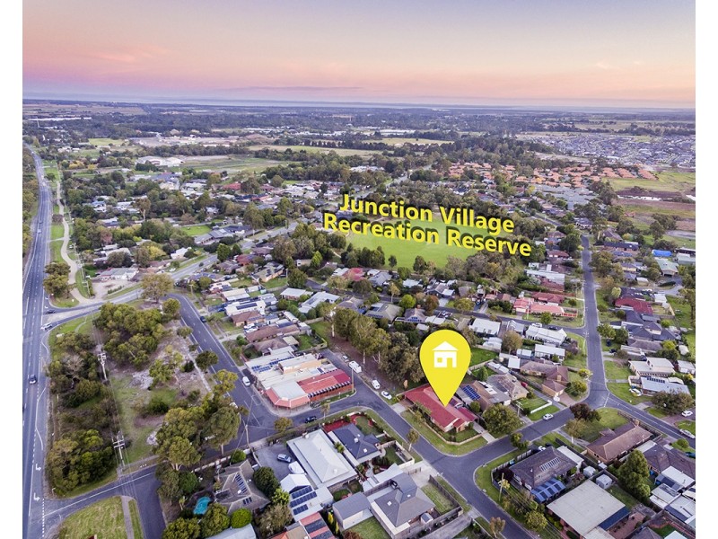 2 Glendoon Road, Junction Village VIC 3977