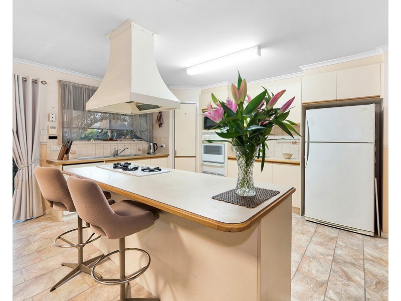 2 Glendoon Road, Junction Village VIC 3977