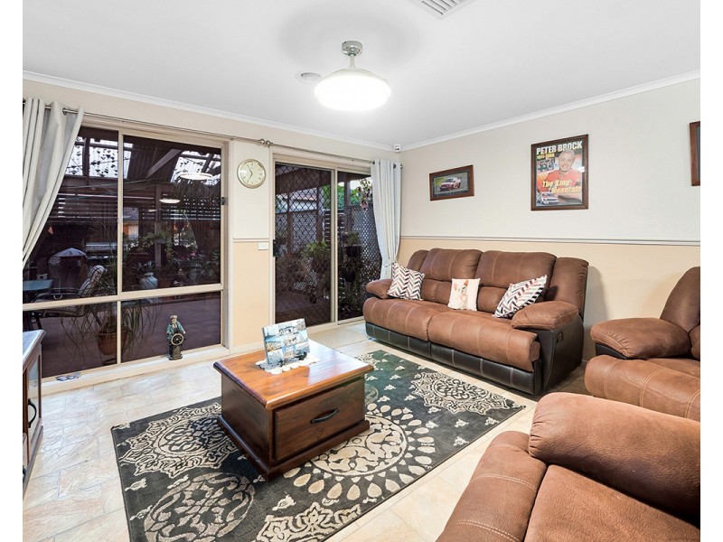 2 Glendoon Road, Junction Village VIC 3977