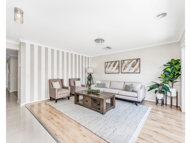 31 Albida Parade, Lyndhurst VIC 3975