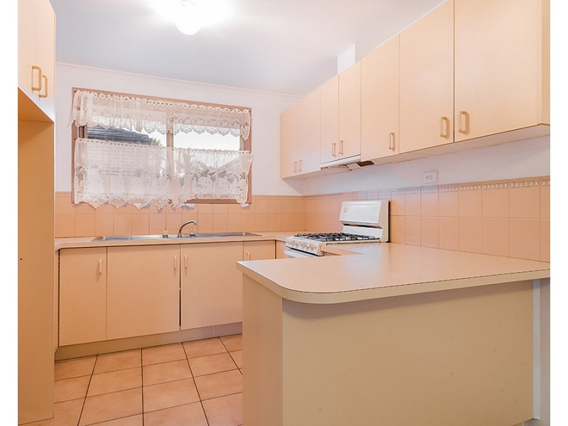 2/220-222 Monahans Road, Cranbourne VIC 3977