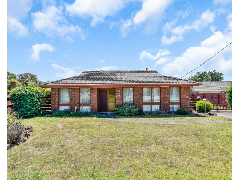 29 Lyall Street, Cranbourne VIC 3977