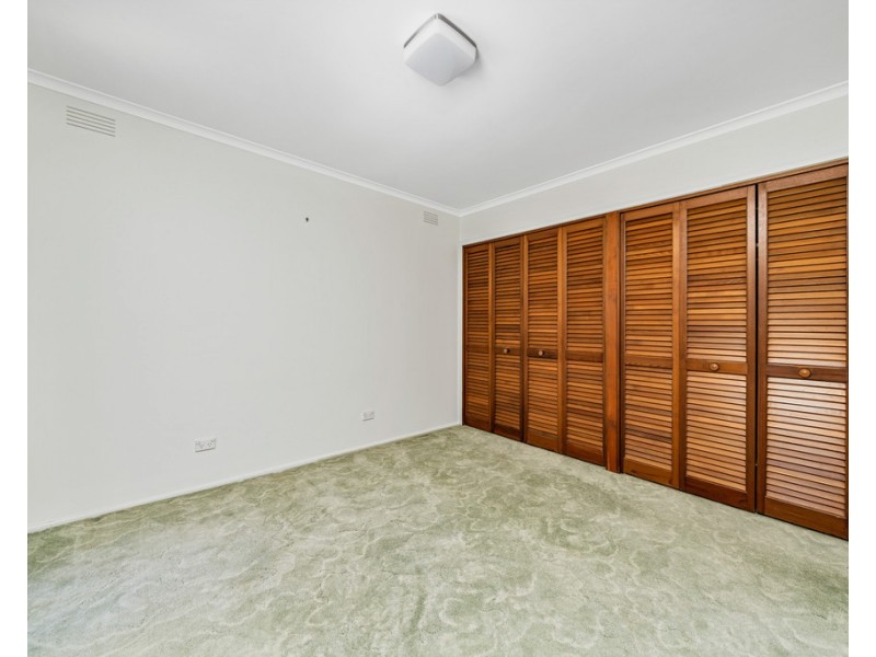 29 Lyall Street, Cranbourne VIC 3977