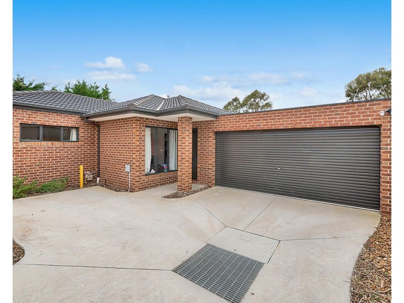 2/21 Rouse Street, Cranbourne VIC 3977
