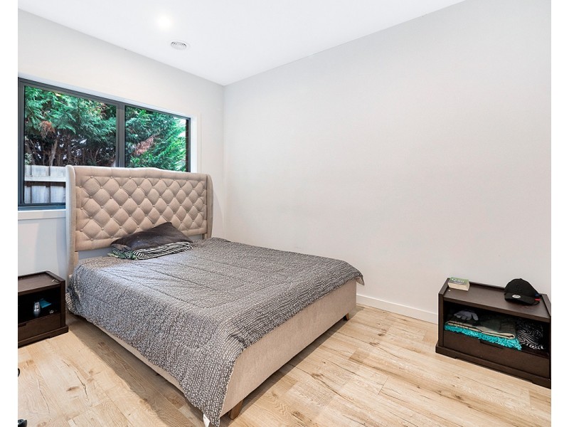 2/21 Rouse Street, Cranbourne VIC 3977