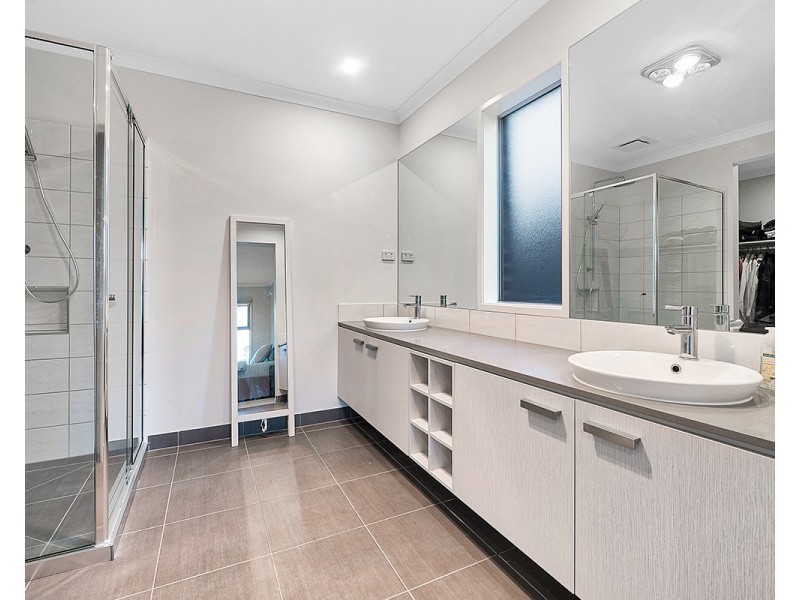 7 Satinwood Way, Lyndhurst VIC 3975