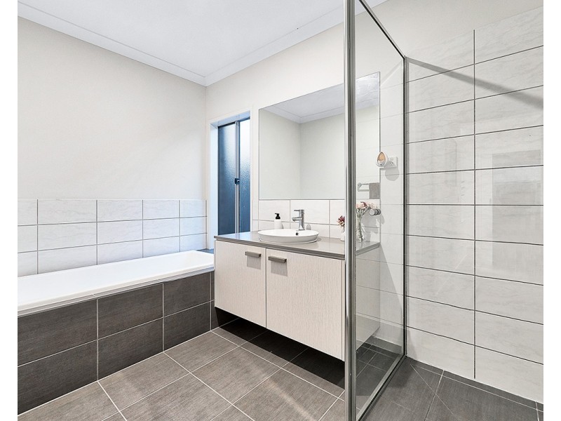 7 Satinwood Way, Lyndhurst VIC 3975