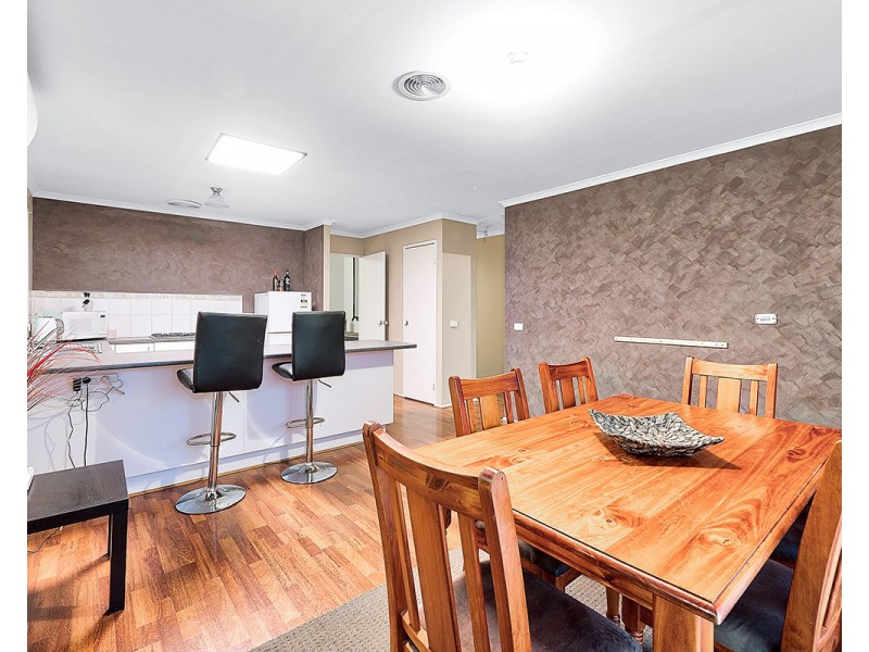 16 Incana Court, Cranbourne West VIC 3977