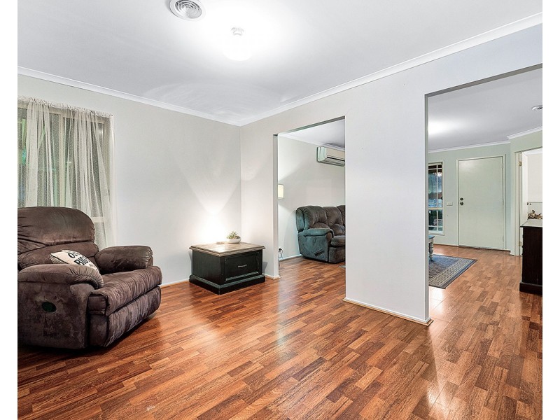 16 Incana Court, Cranbourne West VIC 3977