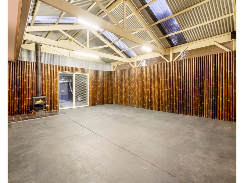 16 Incana Court, Cranbourne West VIC 3977