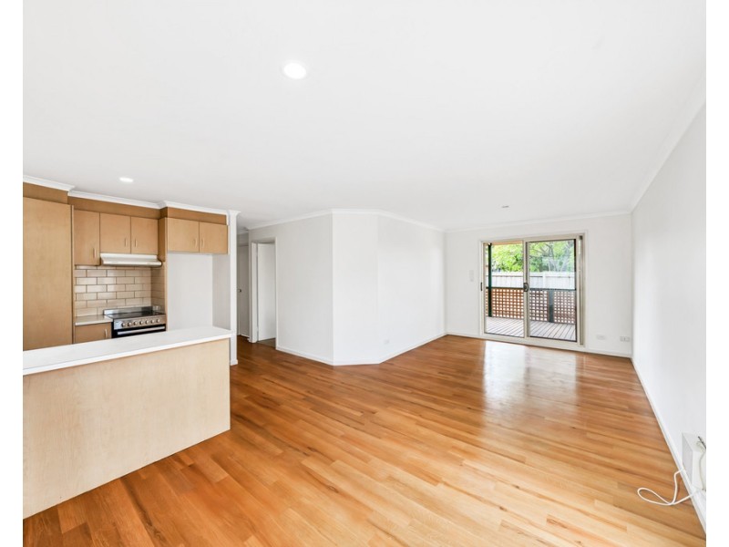 10 Seacombe Place, Cranbourne VIC 3977