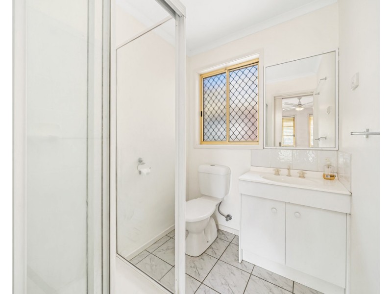 10 Seacombe Place, Cranbourne VIC 3977