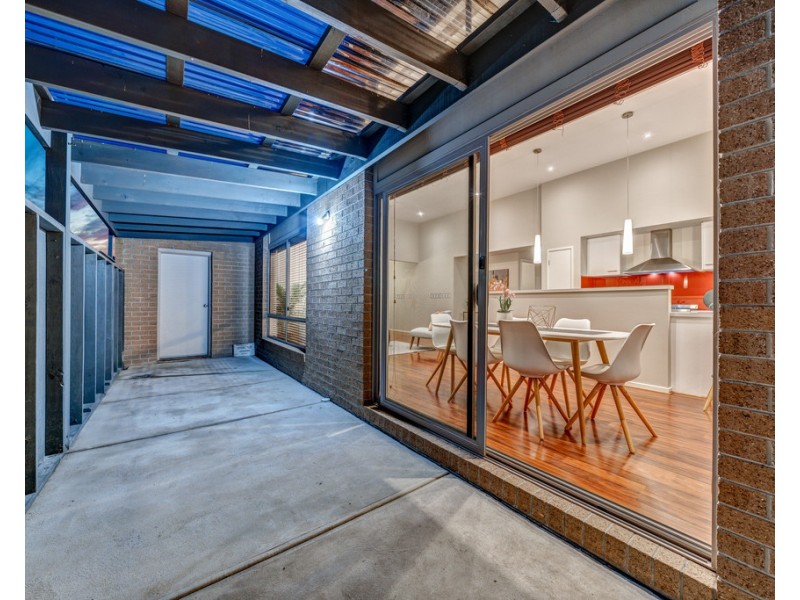 3 Maeve Circuit, Clyde North VIC 3978