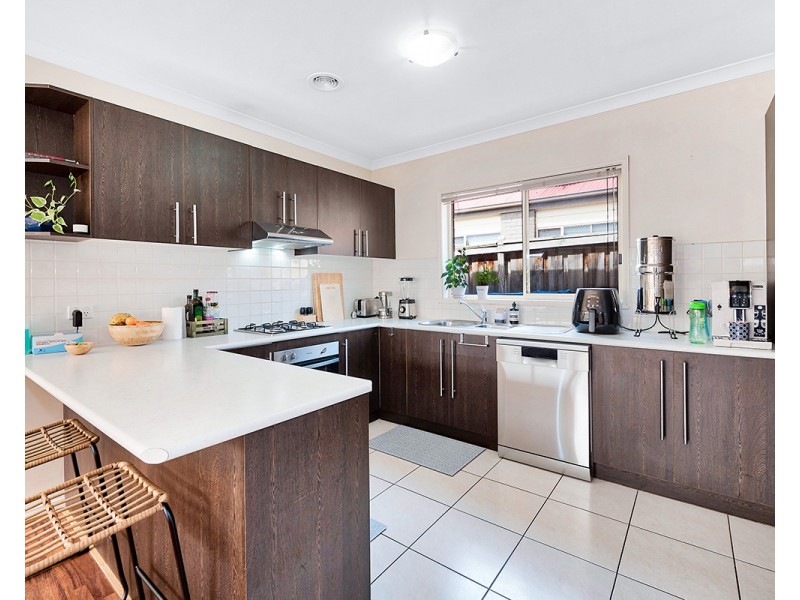 12 Waterbush Crescent, Lyndhurst VIC 3975