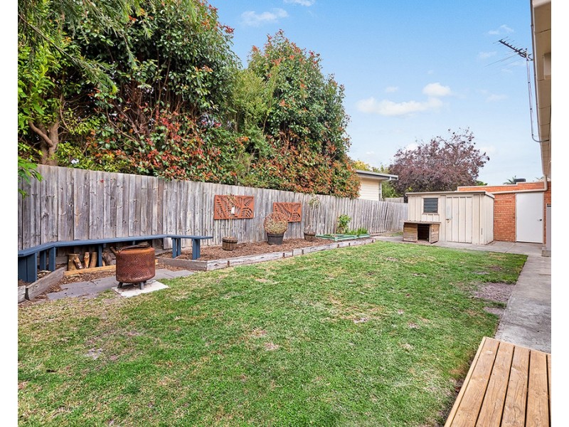 1/2 Margaret Street, Langwarrin VIC 3910