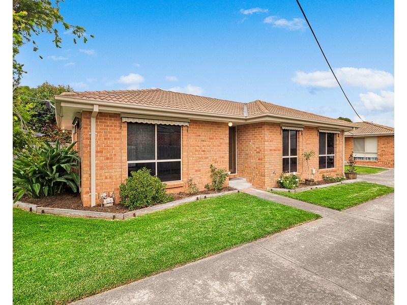 1/2 Margaret Street, Langwarrin VIC 3910