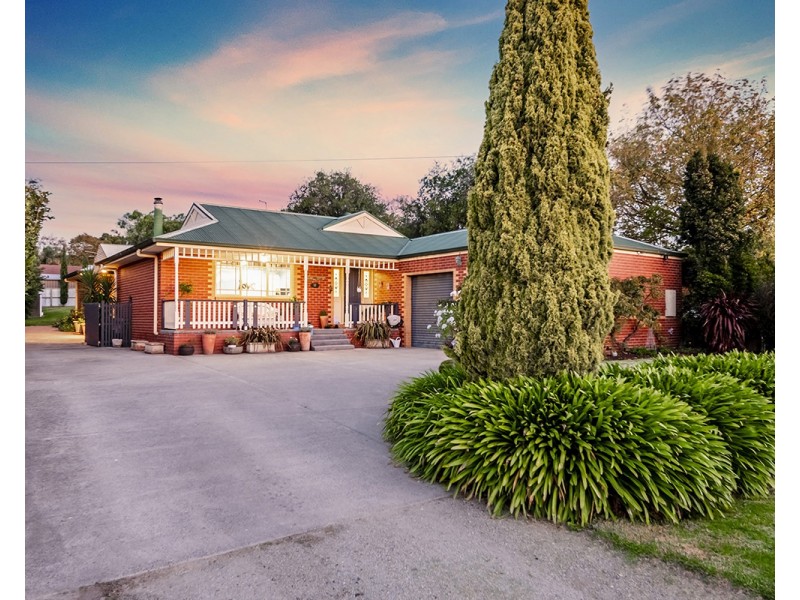 12 Beazley Road, Cardinia VIC 3978