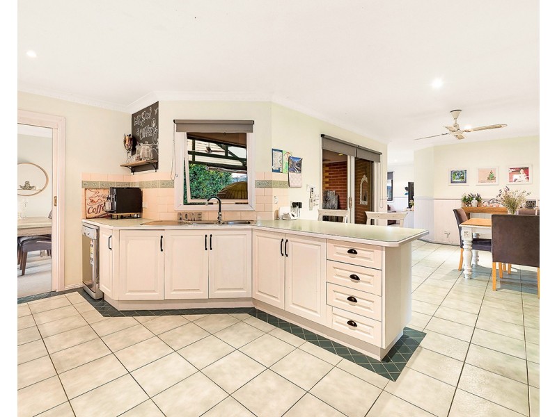 12 Beazley Road, Cardinia VIC 3978