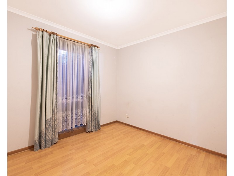 2 Annand Close, Cranbourne West VIC 3977