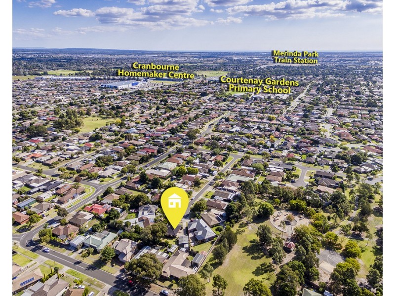 17 Rowen Court, Cranbourne North VIC 3977