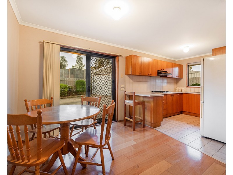 17 Rowen Court, Cranbourne North VIC 3977