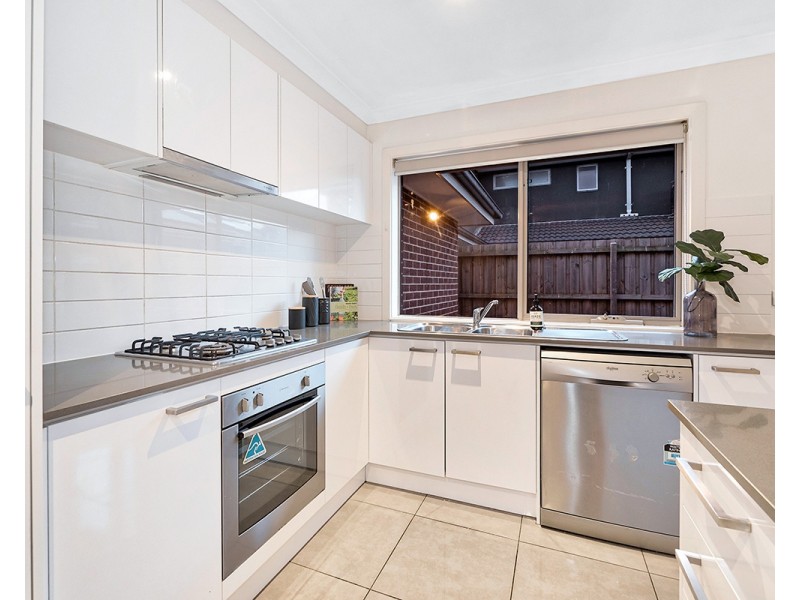 60 Banjo Circuit, Lynbrook VIC 3975