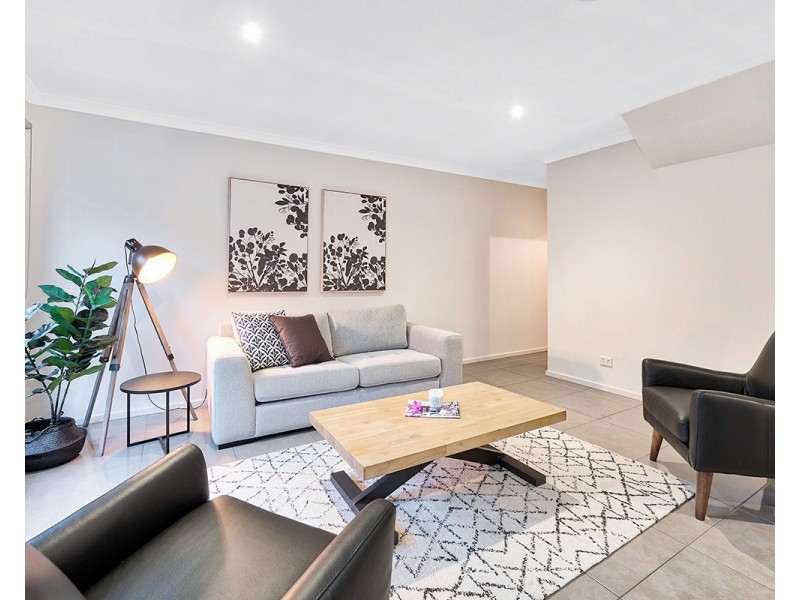 60 Banjo Circuit, Lynbrook VIC 3975