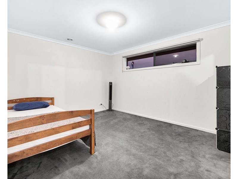 40 Butternut Drive, Lyndhurst VIC 3975