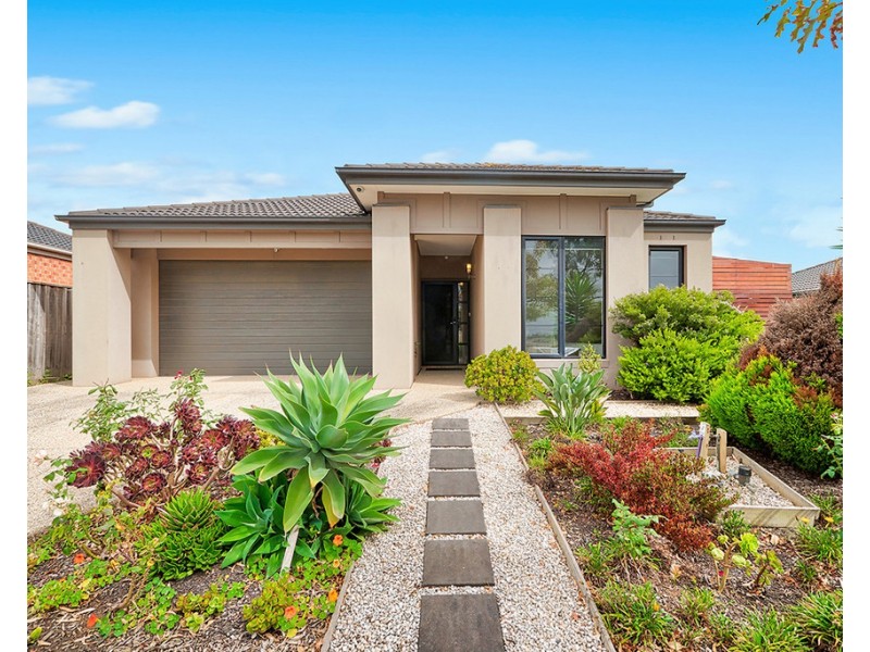 23 Honeybark Crescent, Lyndhurst VIC 3975