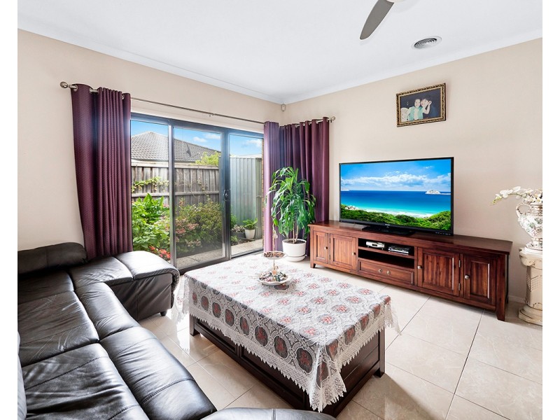 23 Honeybark Crescent, Lyndhurst VIC 3975