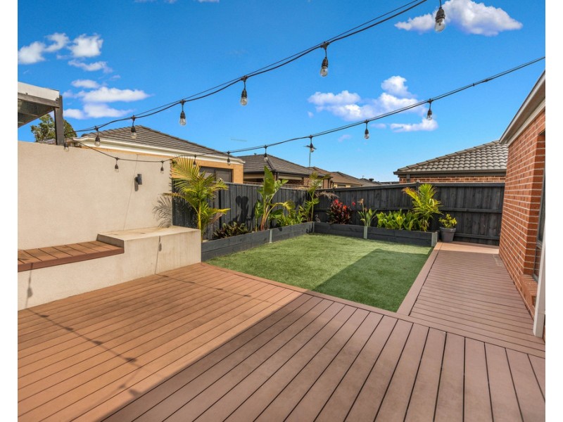 14 Illawarra Avenue, Clyde VIC 3978