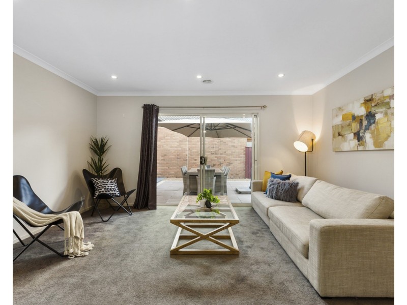 6 Noremac Grove, Lyndhurst VIC 3975