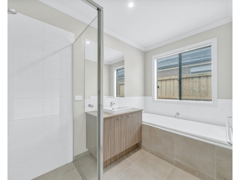 7 Switch Street, Clyde VIC 3978