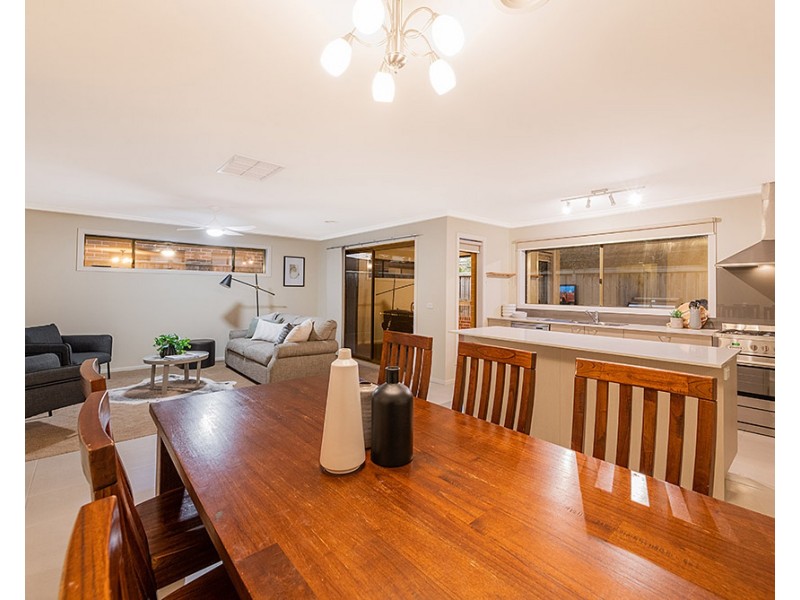 27 Livida Circuit, Lyndhurst VIC 3975