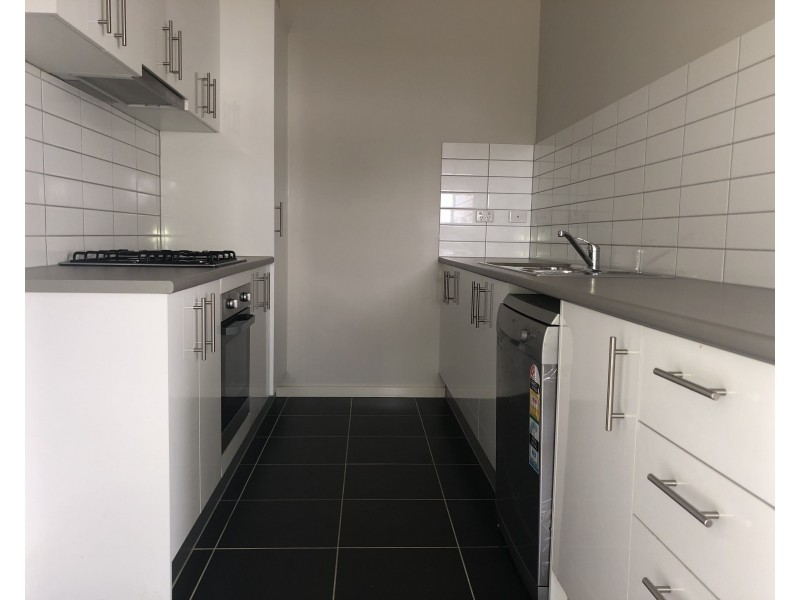 17 Queenie Way, Cranbourne West VIC 3977