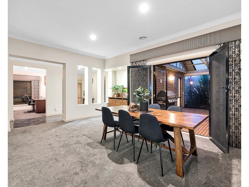 54 Inglis Road, Berwick VIC 3806