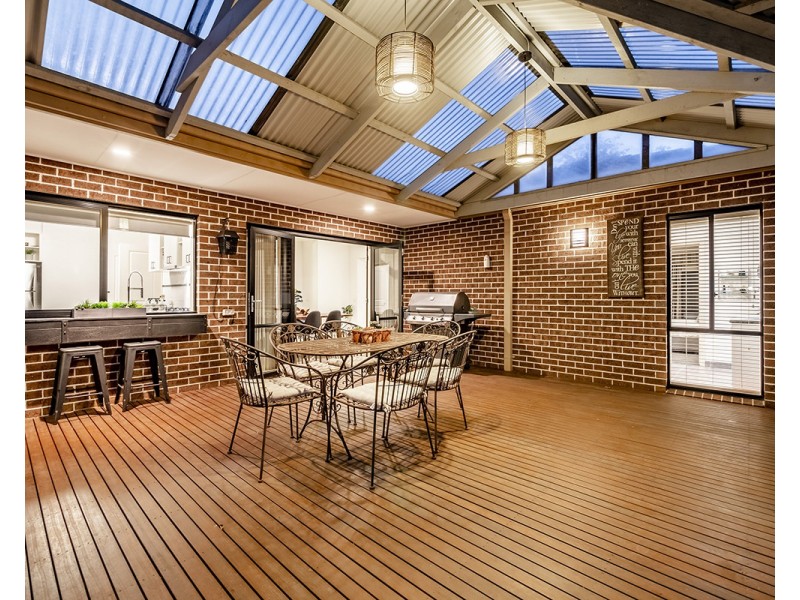 54 Inglis Road, Berwick VIC 3806