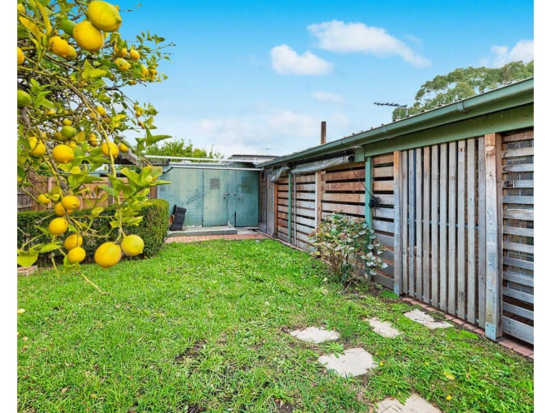 28 Elandra Way, Cranbourne West VIC 3977