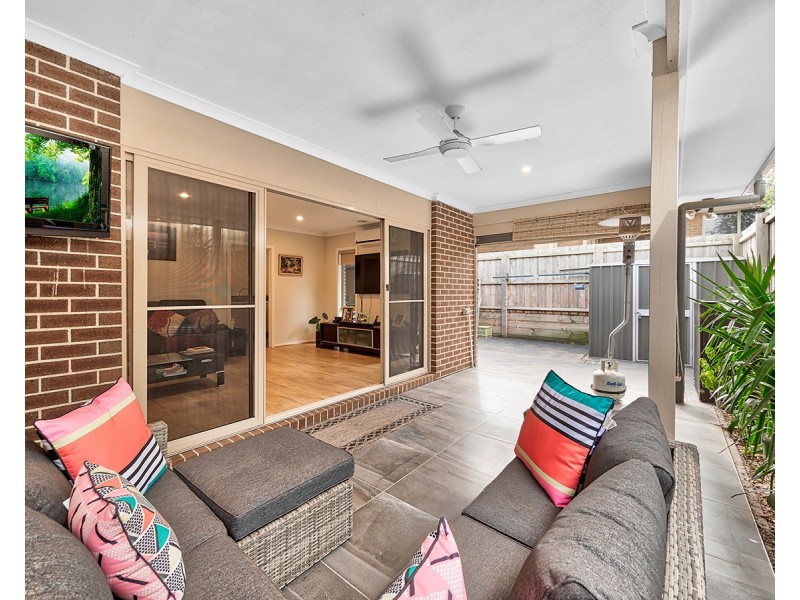 2 Arnott Street, Cranbourne North VIC 3977