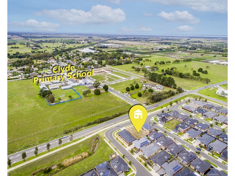 20 (Lot 902) Chesney Circuit, Clyde VIC 3978