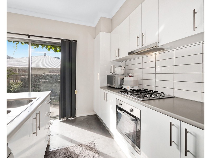 7 Queenie Way, Cranbourne West VIC 3977
