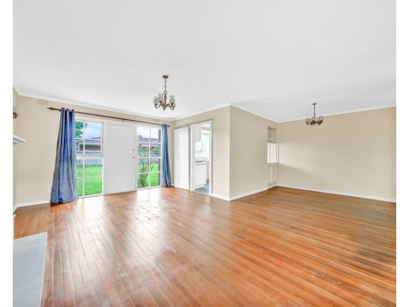 24 Cochrane Street, Cranbourne VIC 3977