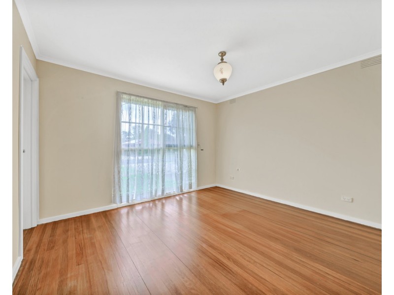 24 Cochrane Street, Cranbourne VIC 3977