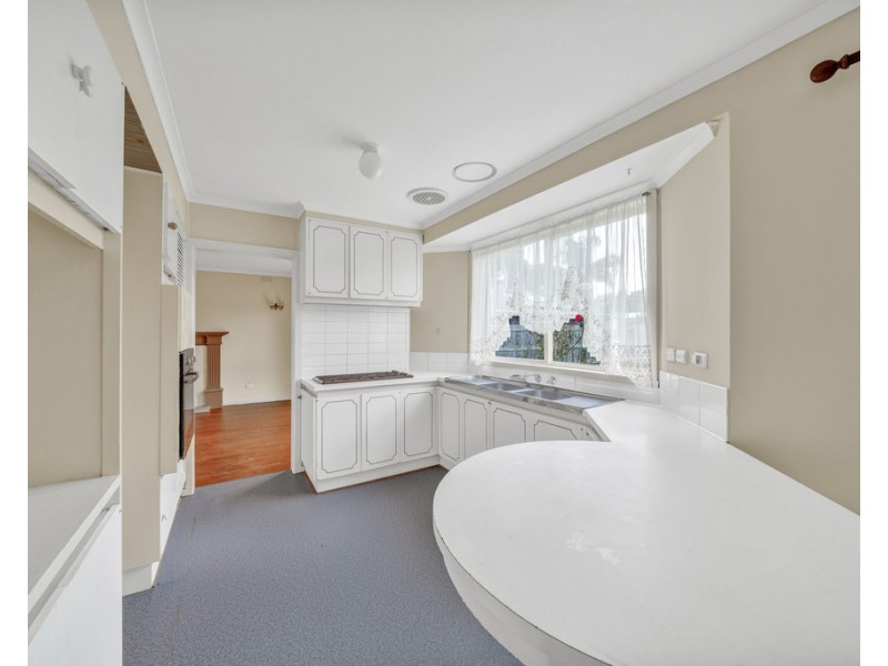 24 Cochrane Street, Cranbourne VIC 3977