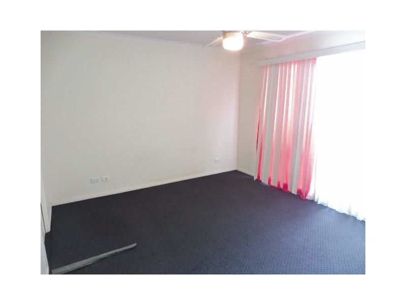 2 Miralie Way, Cranbourne West VIC 3977