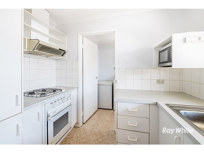 11 Orlit Close, Cranbourne North VIC 3977