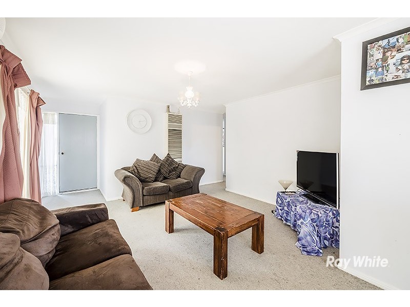 11 Orlit Close, Cranbourne North VIC 3977